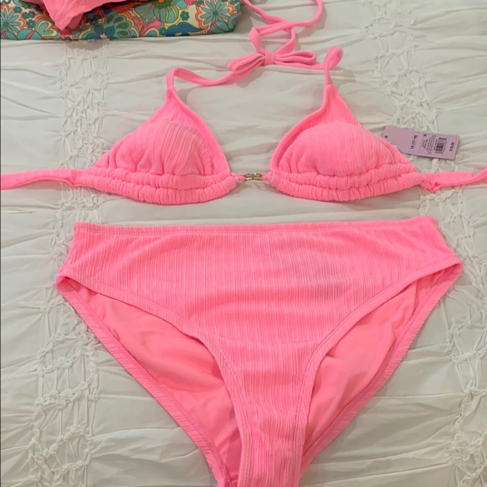 Vibrant Pink ribbed Bikini Set! Size Xl New with tags!!